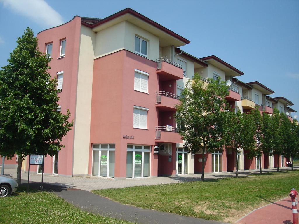 Csabai Apartman Bük Cameră foto